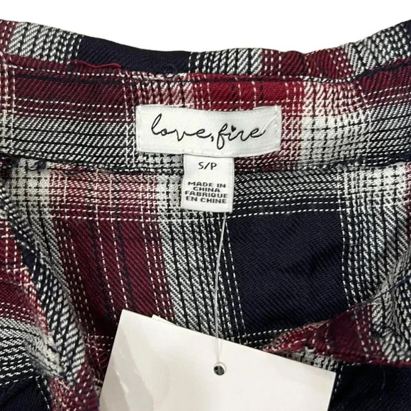 Love Fire Red Plaid Tie Front Rayon Western Button Down S - Picture 4 of 4